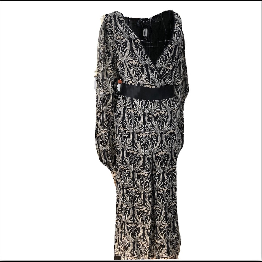 I.N.C 100% Silk Art Nouveau print Dress  Glow Print Quegue Dress Sz. 18 W NWT